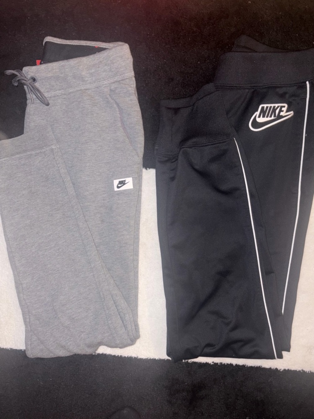 Nike jogger lot